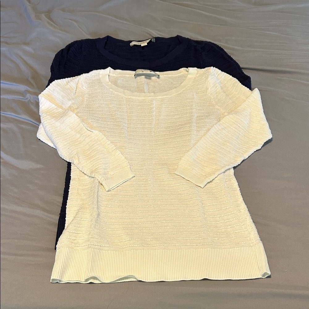 Women's White and Blue Sweater Set